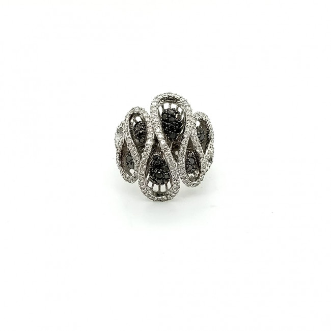 Anel de Brilhantes Black e Branco